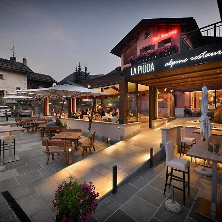 Hotel Astra Лівіньо Екстер'єр фото