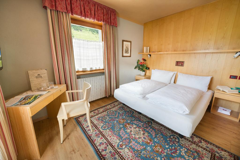 Hotel Astra Лівіньо Екстер'єр фото