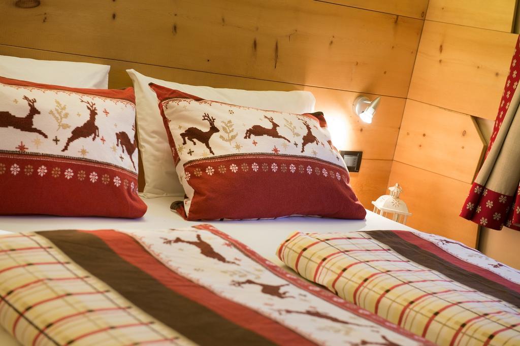 Hotel Astra Лівіньо Екстер'єр фото